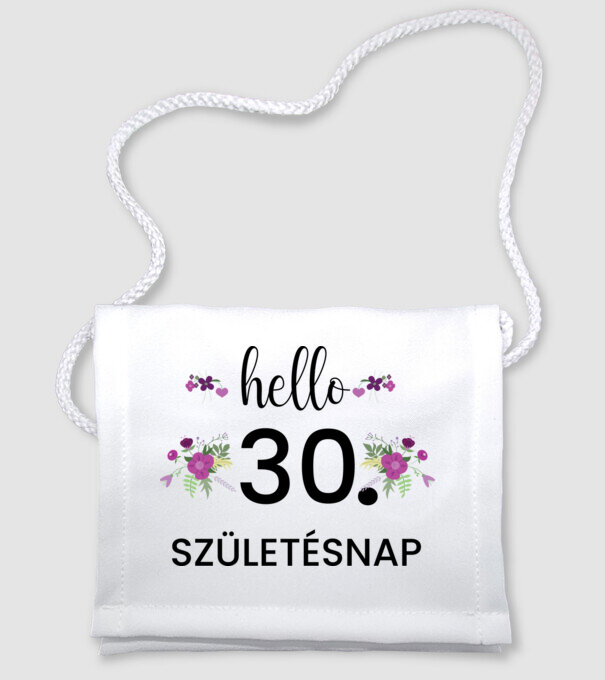  minta fehér pólón