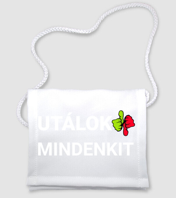  minta fehér pólón