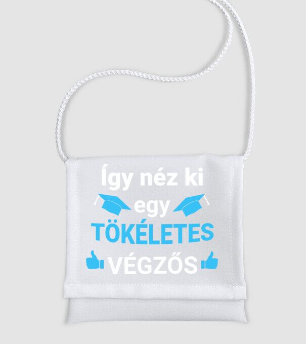  minta fehér pólón