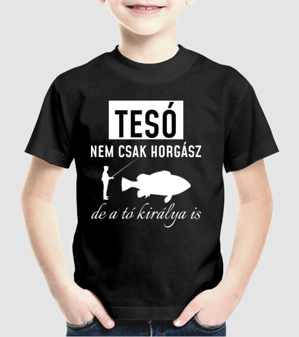  minta fekete pólón