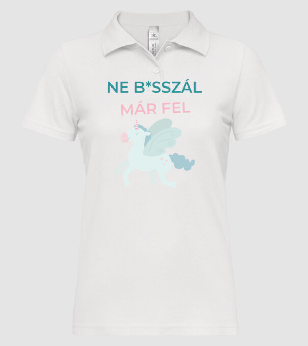 minta fehér pólón