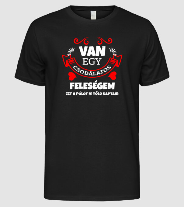  minta fekete pólón