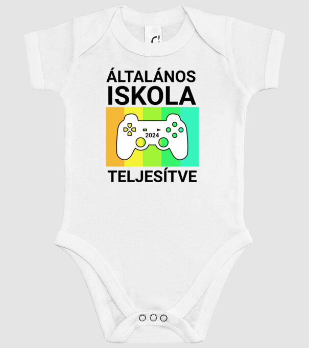  minta fehér pólón