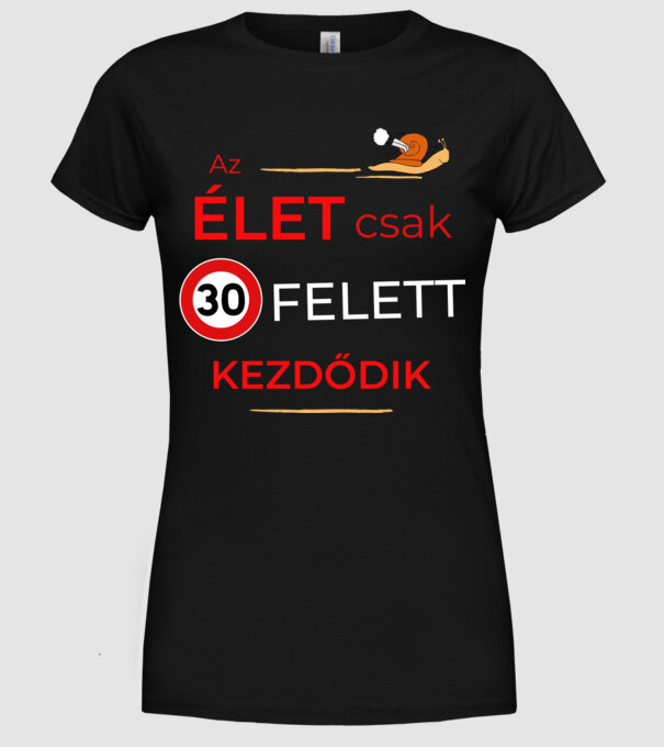  minta fekete pólón