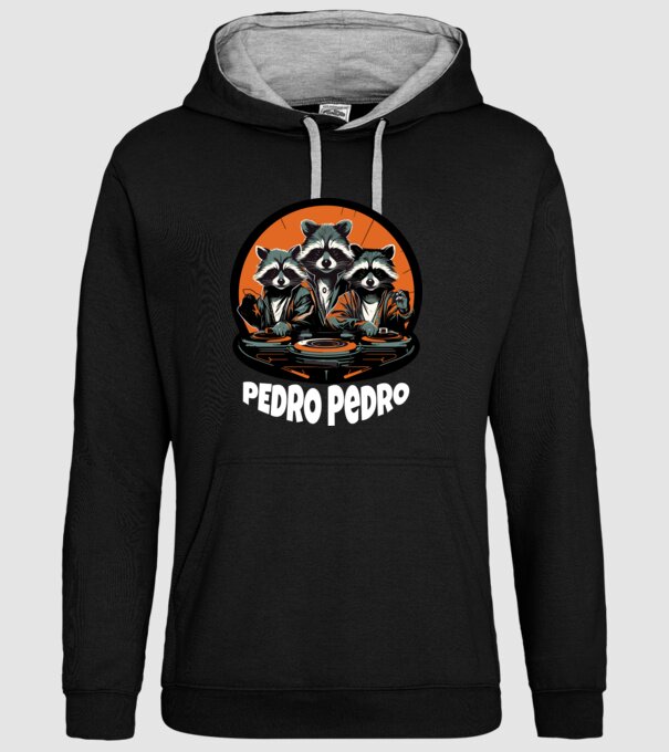 minta fekete pólón