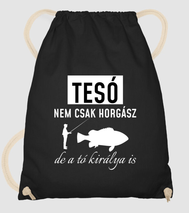  minta fekete pólón