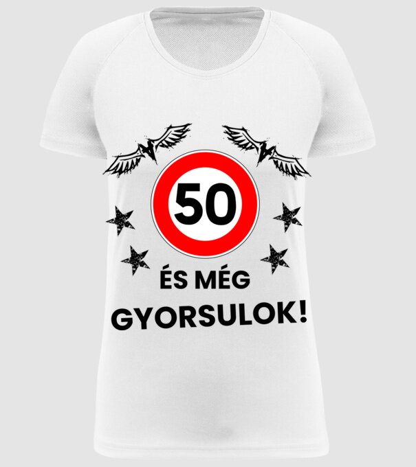  minta fehér pólón