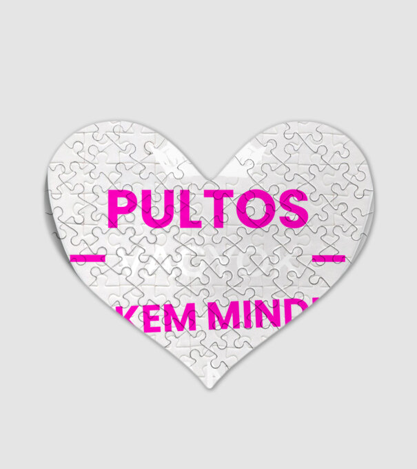  minta fehér pólón
