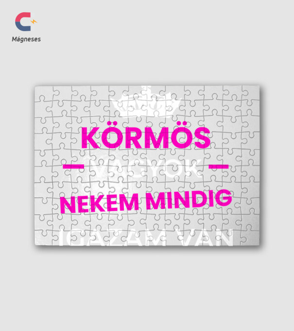  minta fehér pólón