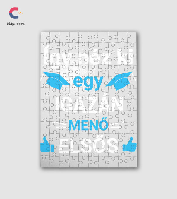  minta fehér pólón